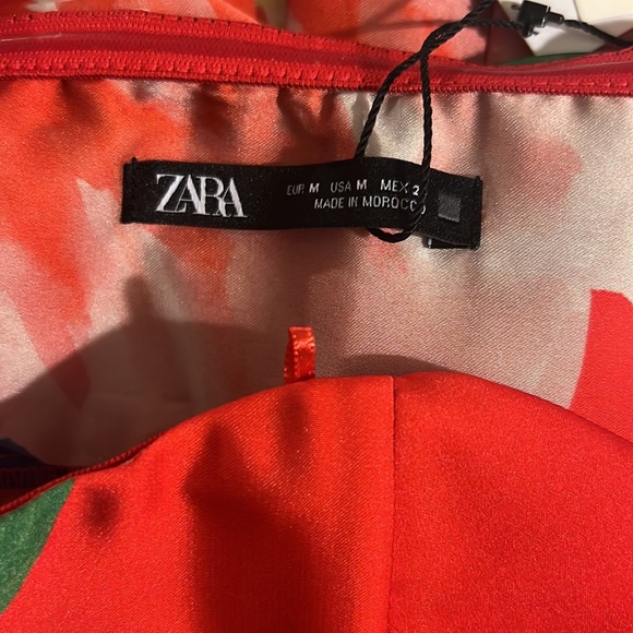 Floral Zara strapless maxi dress host pick 🥳❤️🥳😆 - Picture 9 of 11